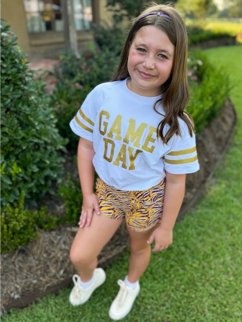 NWT AZARHIA Yellow and Purple Tiger Stripe Steph Shorts - YL (14)